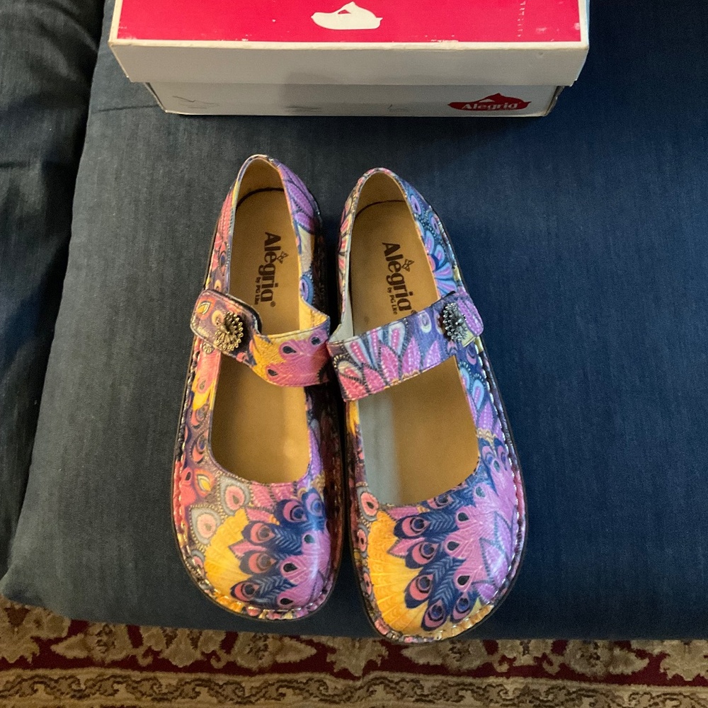Algeria Paloma shoe, women’s size 41